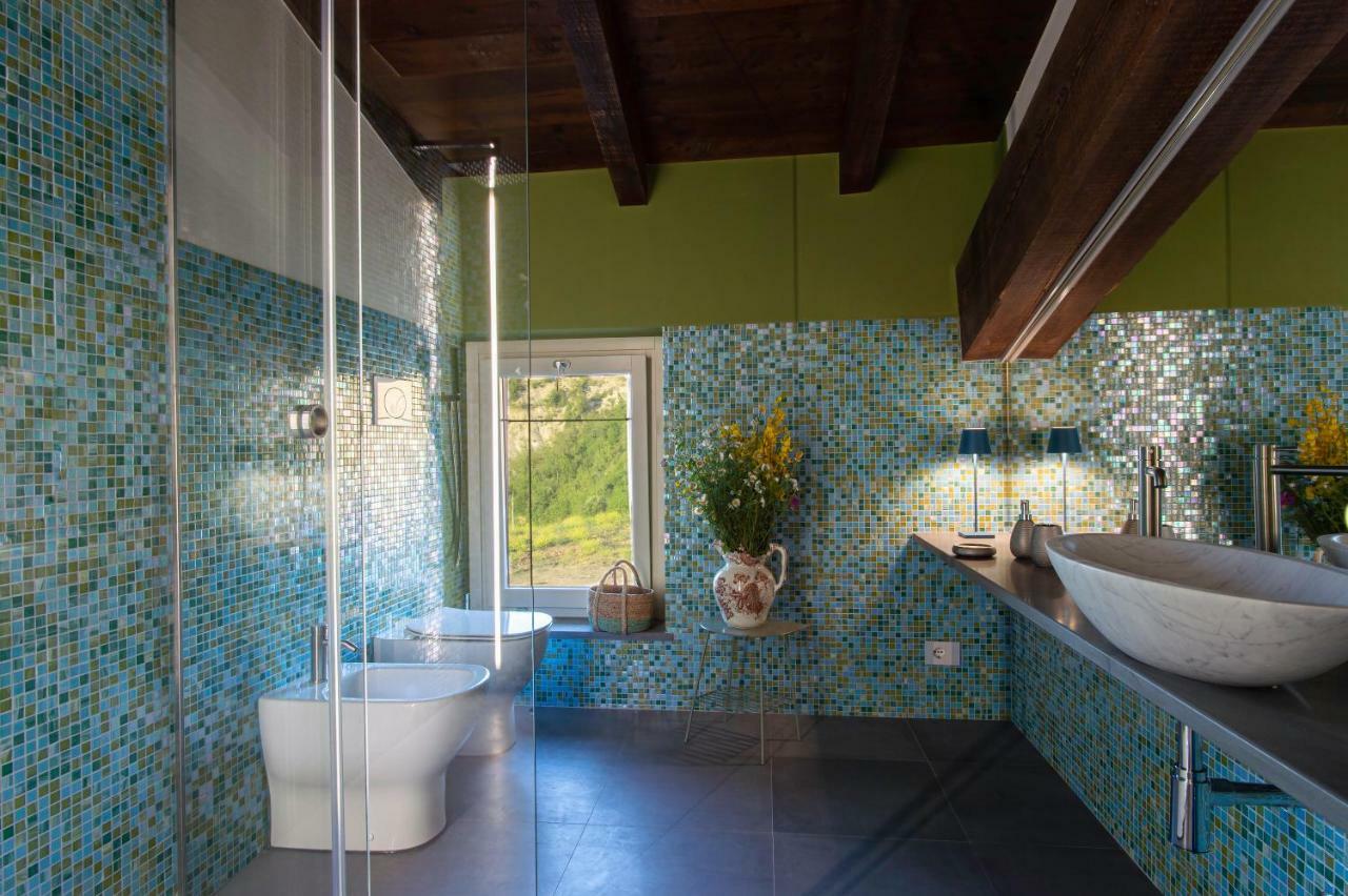 Relais Sant'Ambrogio Villa บอบบิโอ ภายนอก รูปภาพ