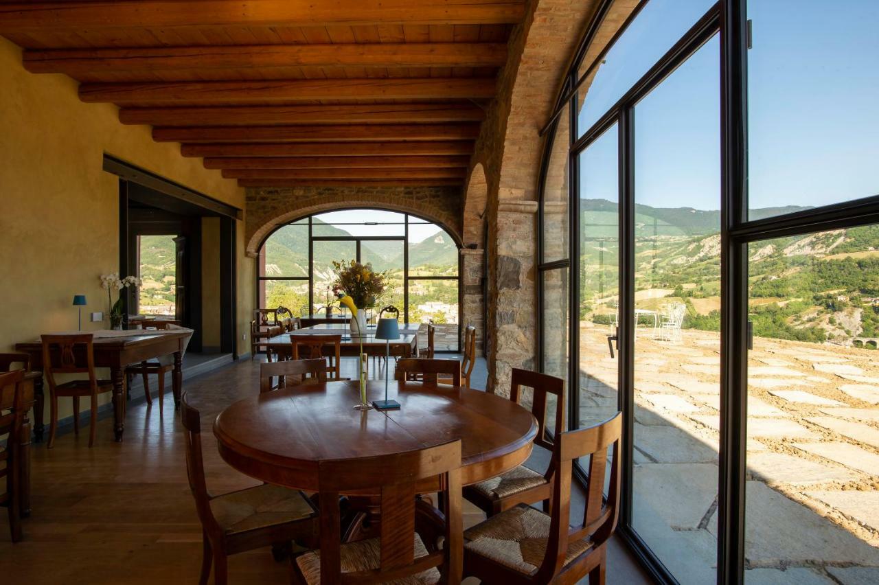 Relais Sant'Ambrogio Villa บอบบิโอ ภายนอก รูปภาพ