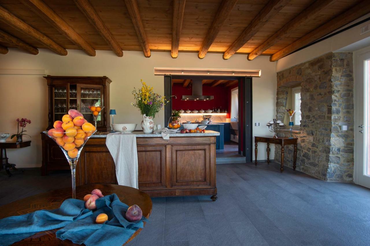 Relais Sant'Ambrogio Villa บอบบิโอ ภายนอก รูปภาพ
